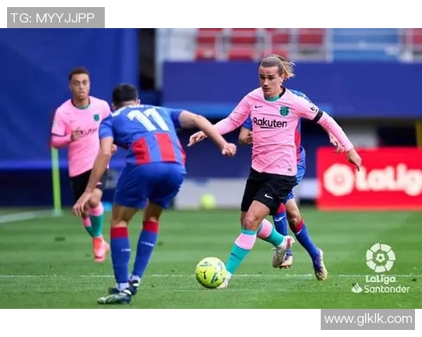 巴塞罗那对阵埃瓦尔精彩比赛录像回放及精彩瞬间分析